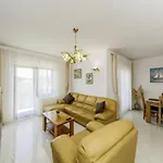 House Rafaeli