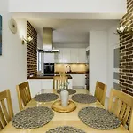 House Rafaeli