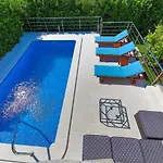 House Rafaeli