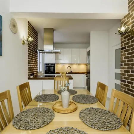 House Rafaeli